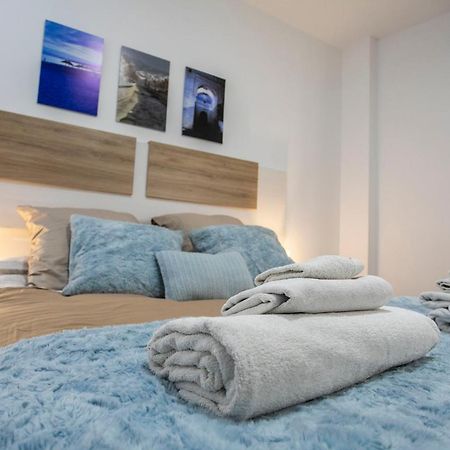 Apartamento Renovado Y Confortable En El Centro De Granada Esterno foto